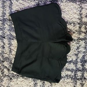 Beautiful scalloped Edge formal shorts. Black.
